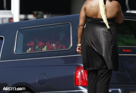 michael_jackson_memorial002