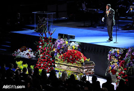 michael_jackson_memorial011
