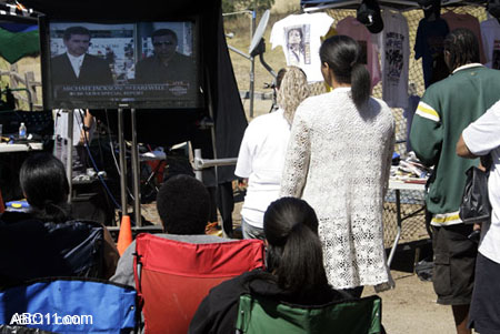 michael_jackson_memorial022