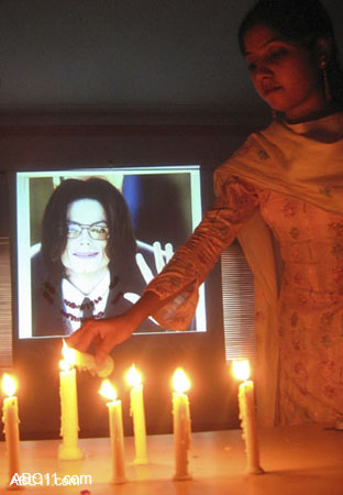 michael_jackson_memorial023