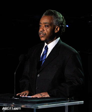 michael_jackson_memorial059