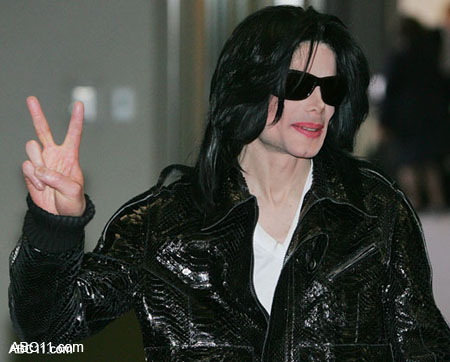 michael_jackson_memorial079