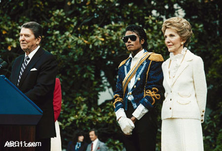 michael_jackson_memorial083