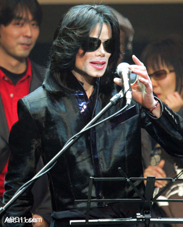 michael_jackson_memorial091