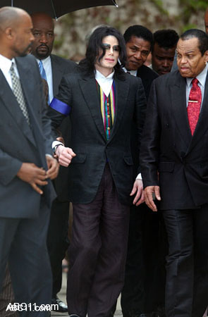 michael_jackson_memorial108