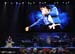 michael_jackson_memorial037