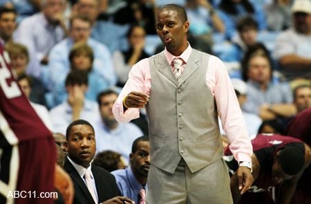 UNC_v_NCCU_basketball007