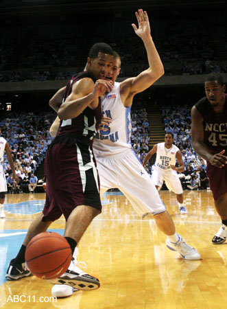 UNC_v_NCCU_basketball018