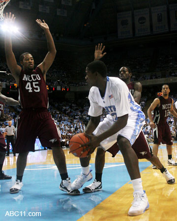 UNC_v_NCCU_basketball027