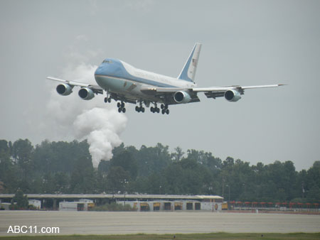 President_Obama_Raleigh_015