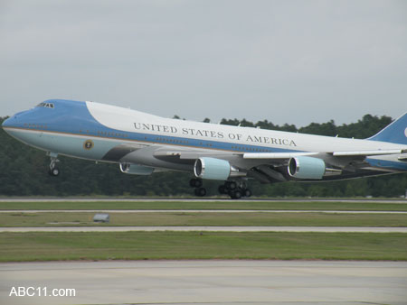 President_Obama_Raleigh_017