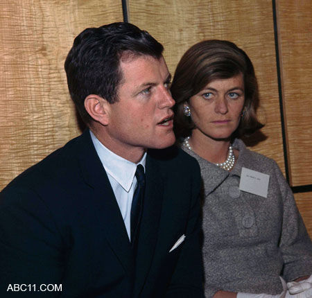 Life_of_Ted_Kennedy_Pictures_016
