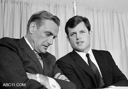 Life_of_Ted_Kennedy_Pictures_027