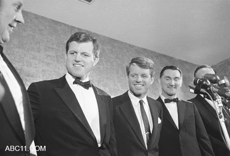 Life_of_Ted_Kennedy_Pictures_028