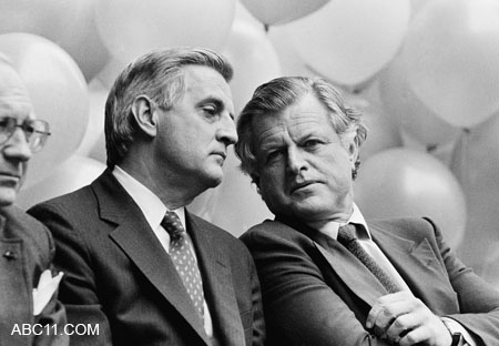 Life_of_Ted_Kennedy_Pictures_042