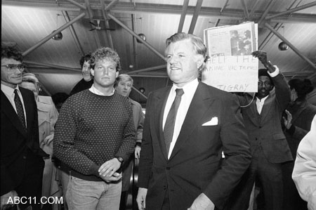 Life_of_Ted_Kennedy_Pictures_043
