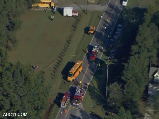 school_bus_crash_012