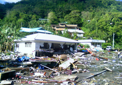 tsunami_samoa_023