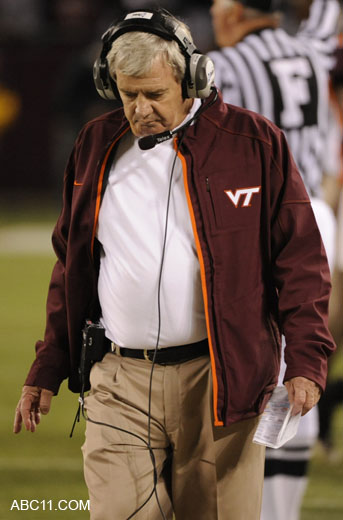 UNC_Football_Hokies_103009_009